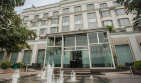 Гостиница Lemon Tree Premier 2, Gurugram  Сектор 8